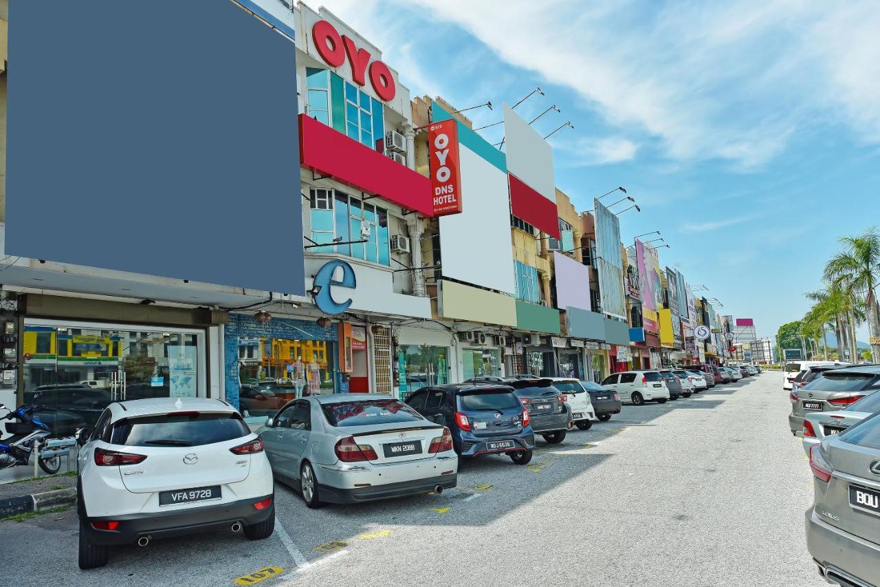 Oyo 575 Hotel Dns Ipoh Exterior photo