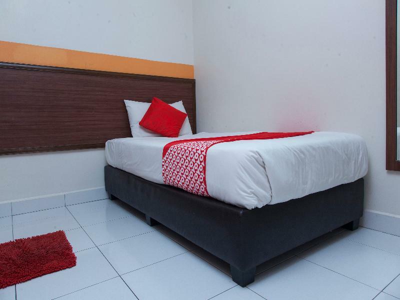 Oyo 575 Hotel Dns Ipoh Exterior photo